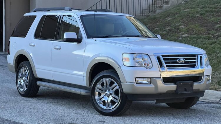 2010 Ford Explorer Eddie Bauer