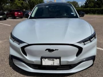 2022 Ford Mustang Mach-E Premium