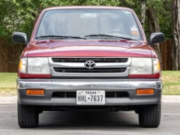 1998 Toyota Tacoma SR5 XtraCab